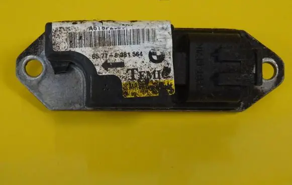 BMW 5 E39 Airbag deployment crash/impact sensor 8381564