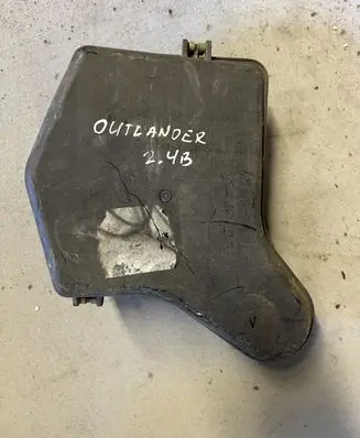 Intake resonator