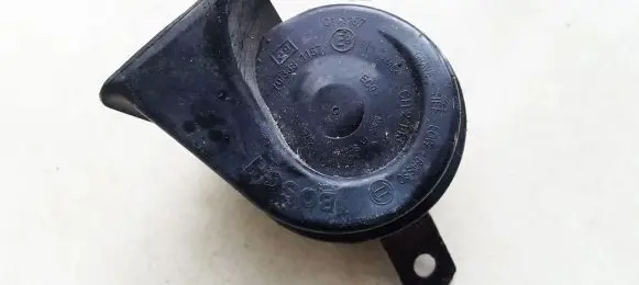 Citroen Xsara Picasso Horn signal 703881157
