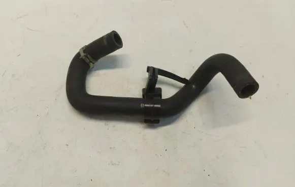 Toyota Yaris Cross Engine coolant pipe/hose