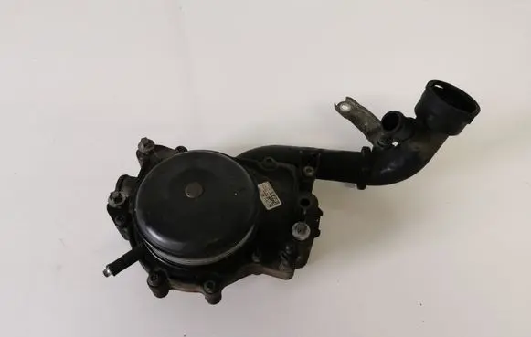 Mercedes-Benz E W212 Water pump A6512001501