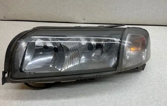 Volvo S80 Headlight/headlamp 89002807 9484241