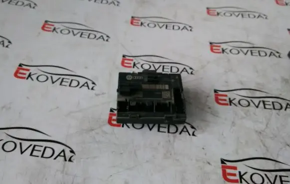 Audi A4 S4 B8 8K Door control unit/module 8K0959792M