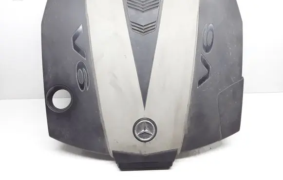 Mercedes-Benz E W212 Engine cover (trim) A6420104267