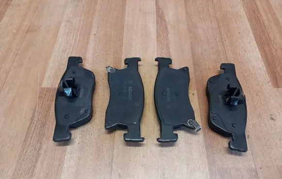 Opel Astra K Brake pads (front) 0986424332 13478300 39103797