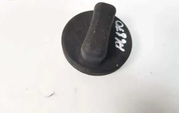 Fuel tank filler cap