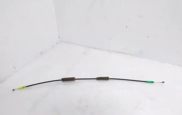 Toyota Avensis T270 Front door cable line C15C1913
