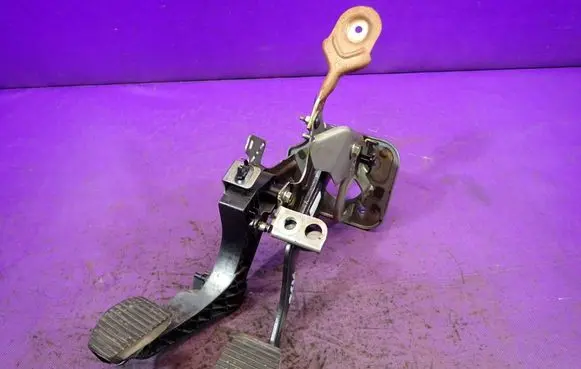 Peugeot 307 Pedal assembly