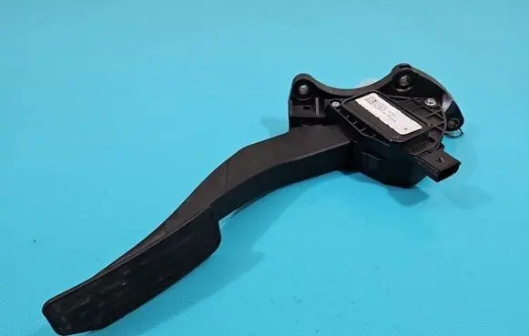 Land Rover Discovery Sport Accelerator throttle pedal FK72-9F838-AB IMPRK1475969