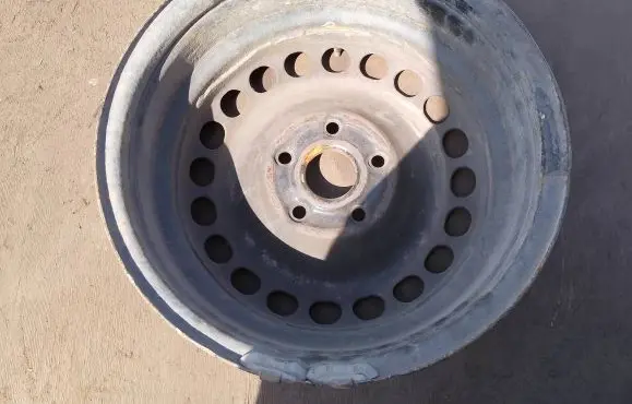 Audi A4 S4 B5 8D R15 steel rim 