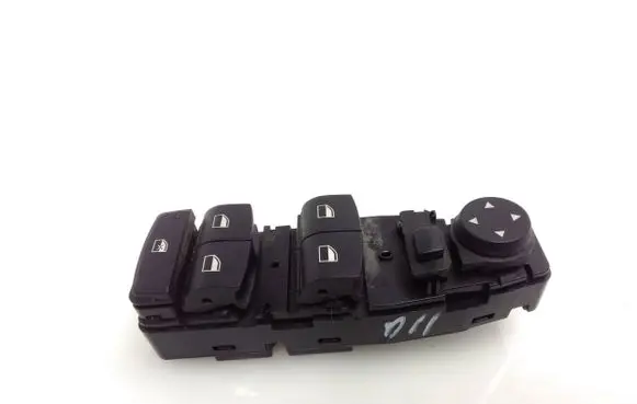 BMW 5 F10 F11 Electric window control switch 9238237