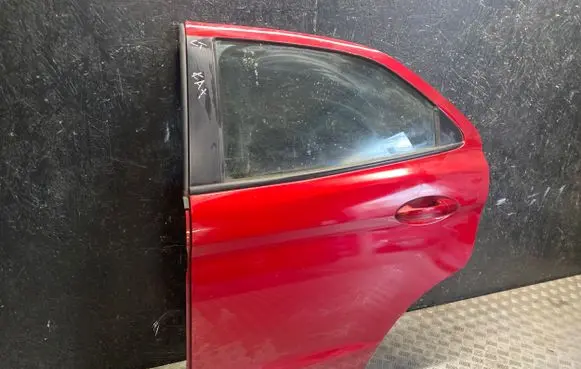 Ford Ka Rear door