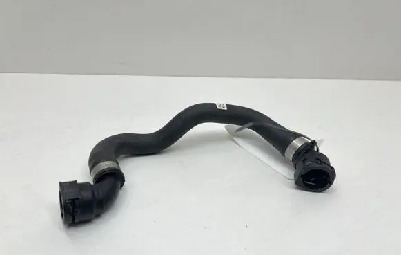 BMW 8 G15 Engine coolant pipe/hose 7933660