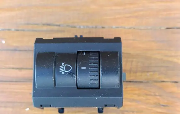 Skoda Fabia Mk2 (5J) Headlight level height control switch 5J0941333A