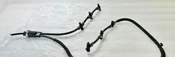 Volkswagen Touareg I Fuel return line/hose 059218H