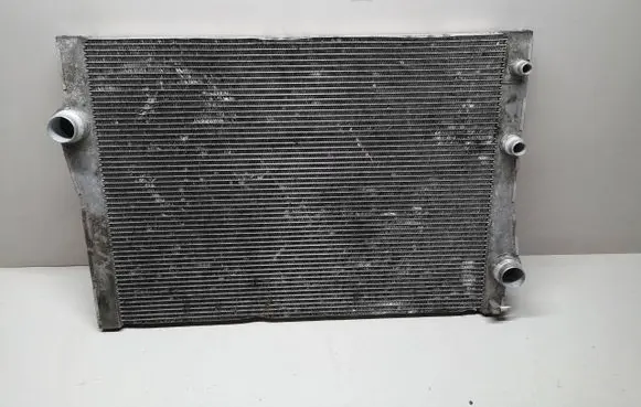 BMW X5 F15 Coolant radiator 7807624