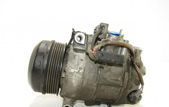 Mercedes-Benz E W212 Air conditioning (A/C) compressor (pump) A0008302700