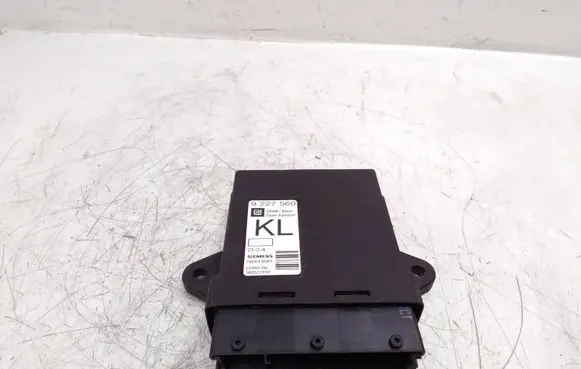 Opel Vectra C Door control unit/module 9227560