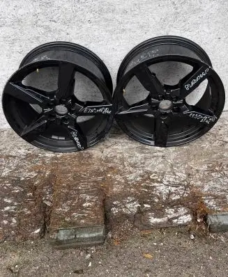 Audi A1 R17 alloy rim 82A601025P
