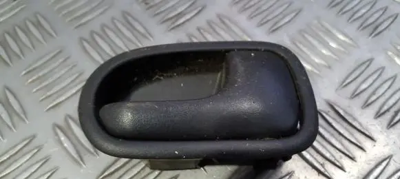Rear door interior handle