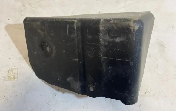 Mercedes-Benz C W204 Battery box tray 2048982614 BBP189601