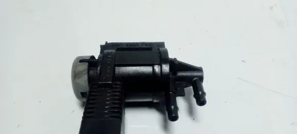 Skoda Superb B6 (3T) Turbo solenoid valve 1K0906283A