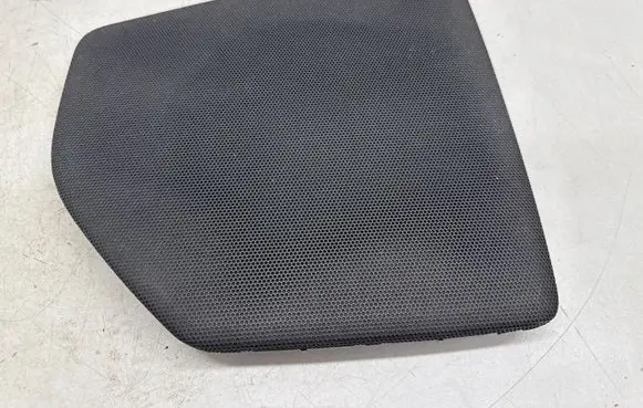 Volvo V70 Dash center speaker trim cover 3409268