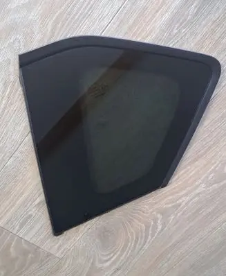 Nissan X-Trail T33 Rear side window 833006RA0A