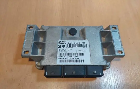 Peugeot 307 Engine control unit/module ECU IAW6LP1.49 9654792980 9657009380