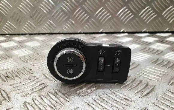 Opel Insignia A Light switch 13268702