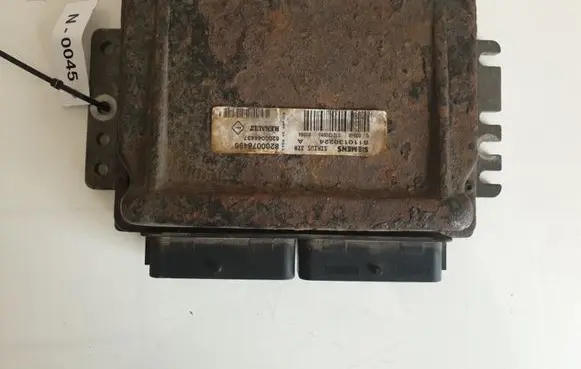 Renault Scenic II - Grand scenic II Engine control unit/module S110130224A 8200078496 8200044437