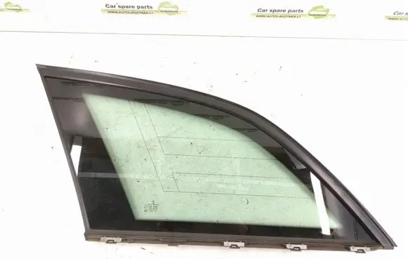 Mercedes-Benz C W204 Rear side window A2046701112 2046701112