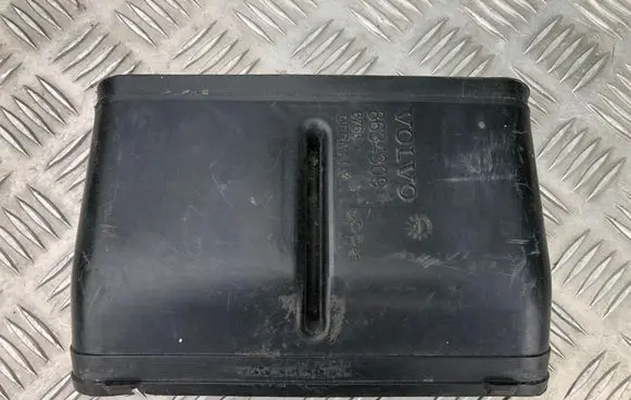 Volvo S80 Air intake duct part 8634309 67661