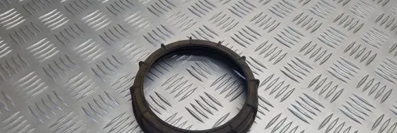 Renault Scenic II - Grand scenic II In tank fuel pump screw locking ring/nut 09701687000