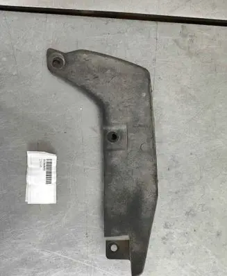Volvo XC90 Front mudguard 31383955 32369879 32369878