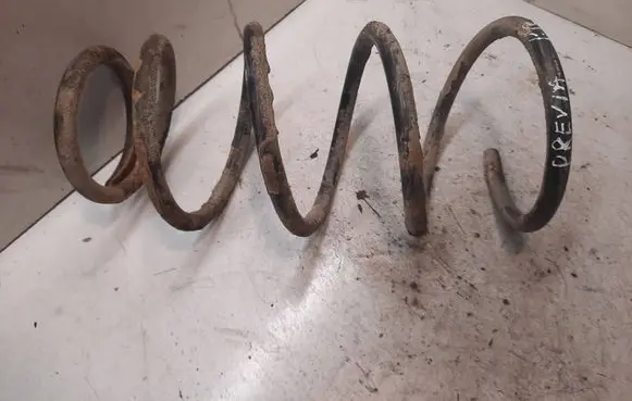 Toyota Previa (XR30, XR40) II Front coil spring