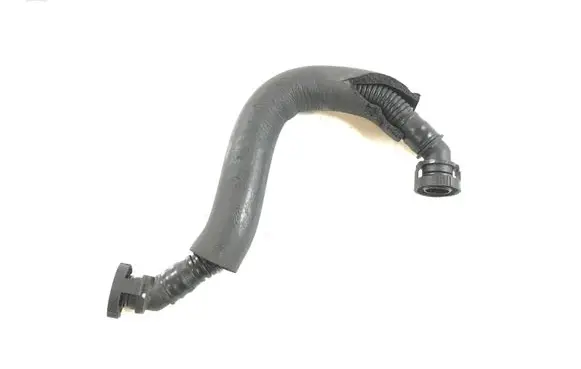 Audi Q3 8U Breather hose/pipe 06J103221