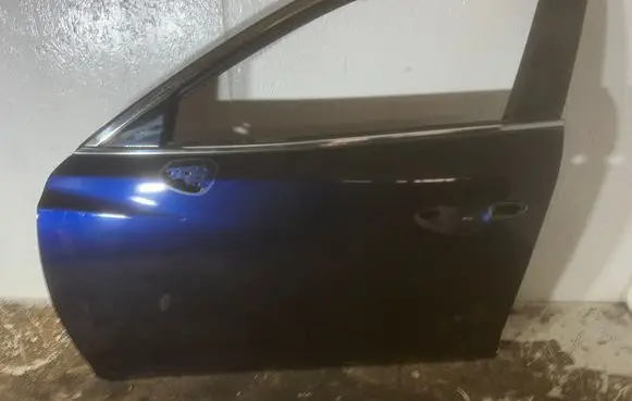 Mazda 6 Front door