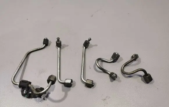 Hyundai i30 Fuel line pipe