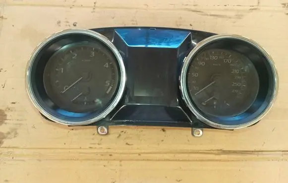 Renault Latitude (L70) Speedometer (instrument cluster) 248104455R