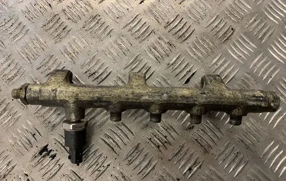 Renault Espace III Fuel main line pipe 0445214018