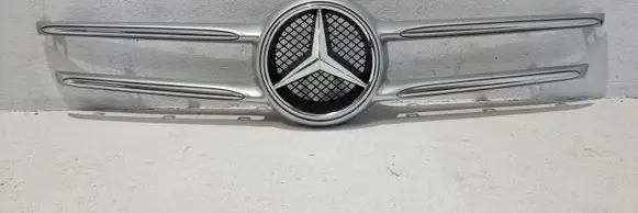 Mercedes-Benz Vito Viano W447 Front grill A4478880051