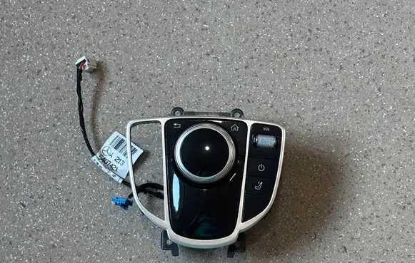 Mercedes-Benz E W213 Head unit multimedia control A2139008510 A2139025106 A2139010803