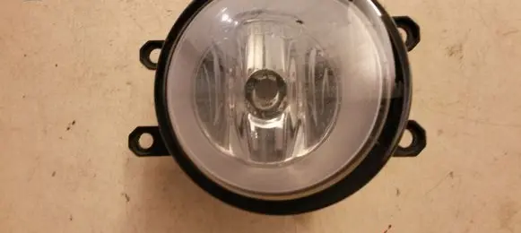 Toyota Avensis T250 Front fog light 812100D040