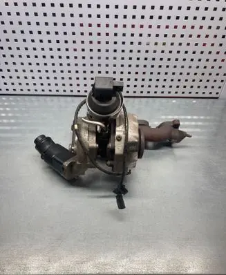 Volkswagen PASSAT B6 Turbo BV43B0152