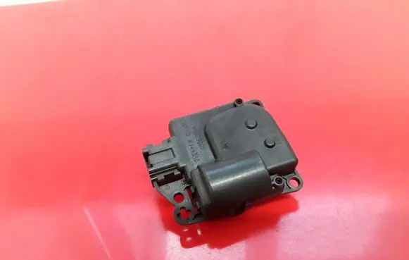 Chrysler Grand Voyager V Air flap motor/actuator M8679001