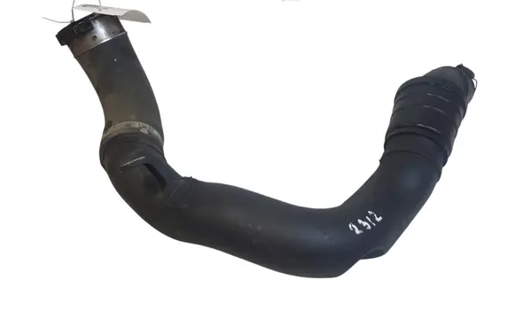 Jaguar XE Intercooler hose/pipe GX736N650A