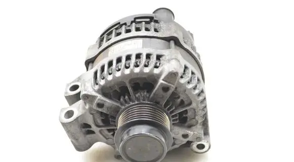 Land Rover Discovery 5 Generator/alternator CPLA10300BF