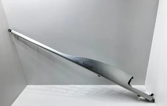 Dashboard glove box trim