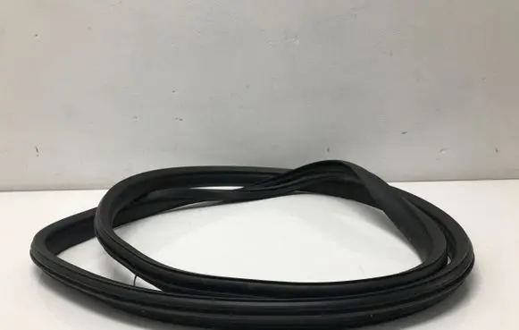 Citroen C1 Rubber seal rear door 76202899P4 76202899